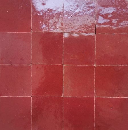 carrelage mural rouge
