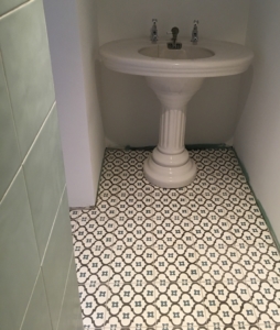 carreaux-de-ciment-wc-arcachon-arborescence-sud-ouest. 1heic.heic