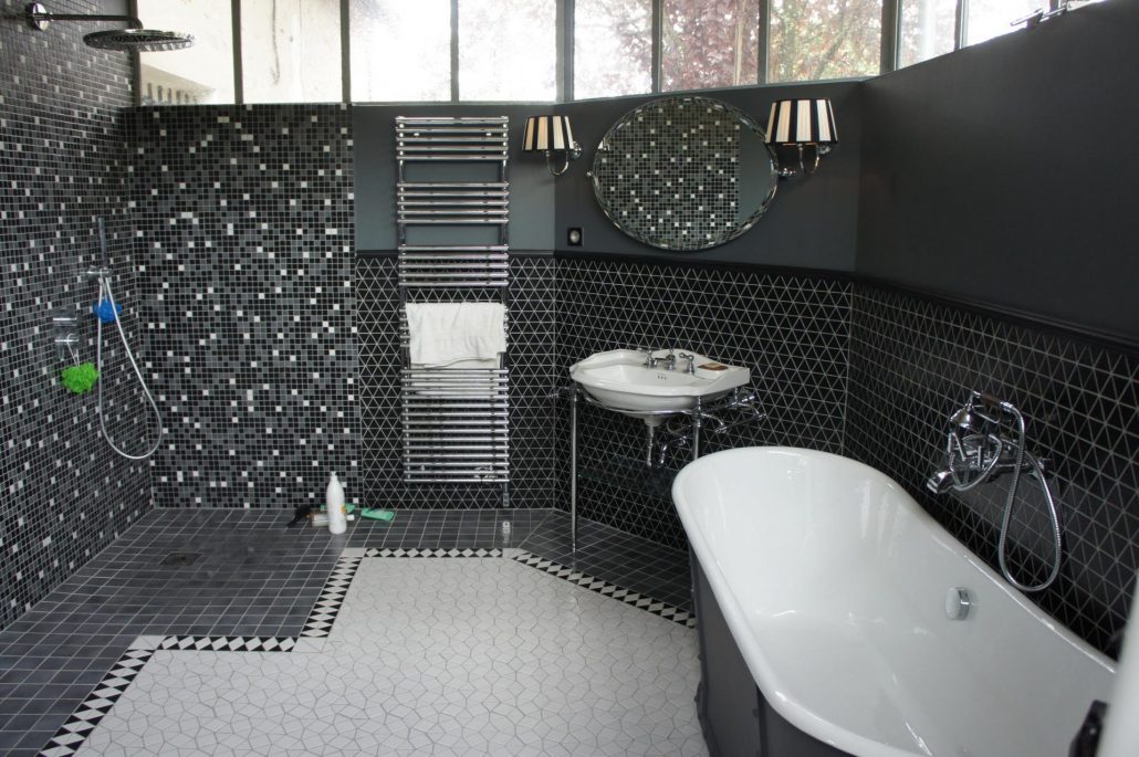 Comment intégrer de la mosaïque dans une décoration contemporaine ?